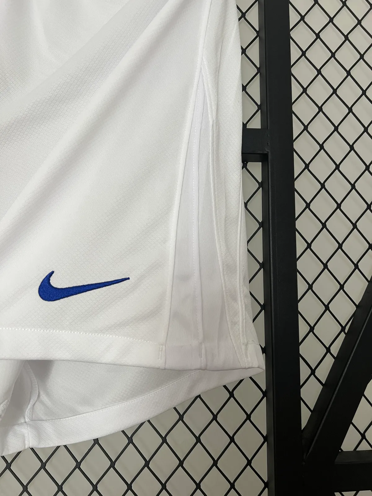 2024 Croatia Home Shorts — 2/2
