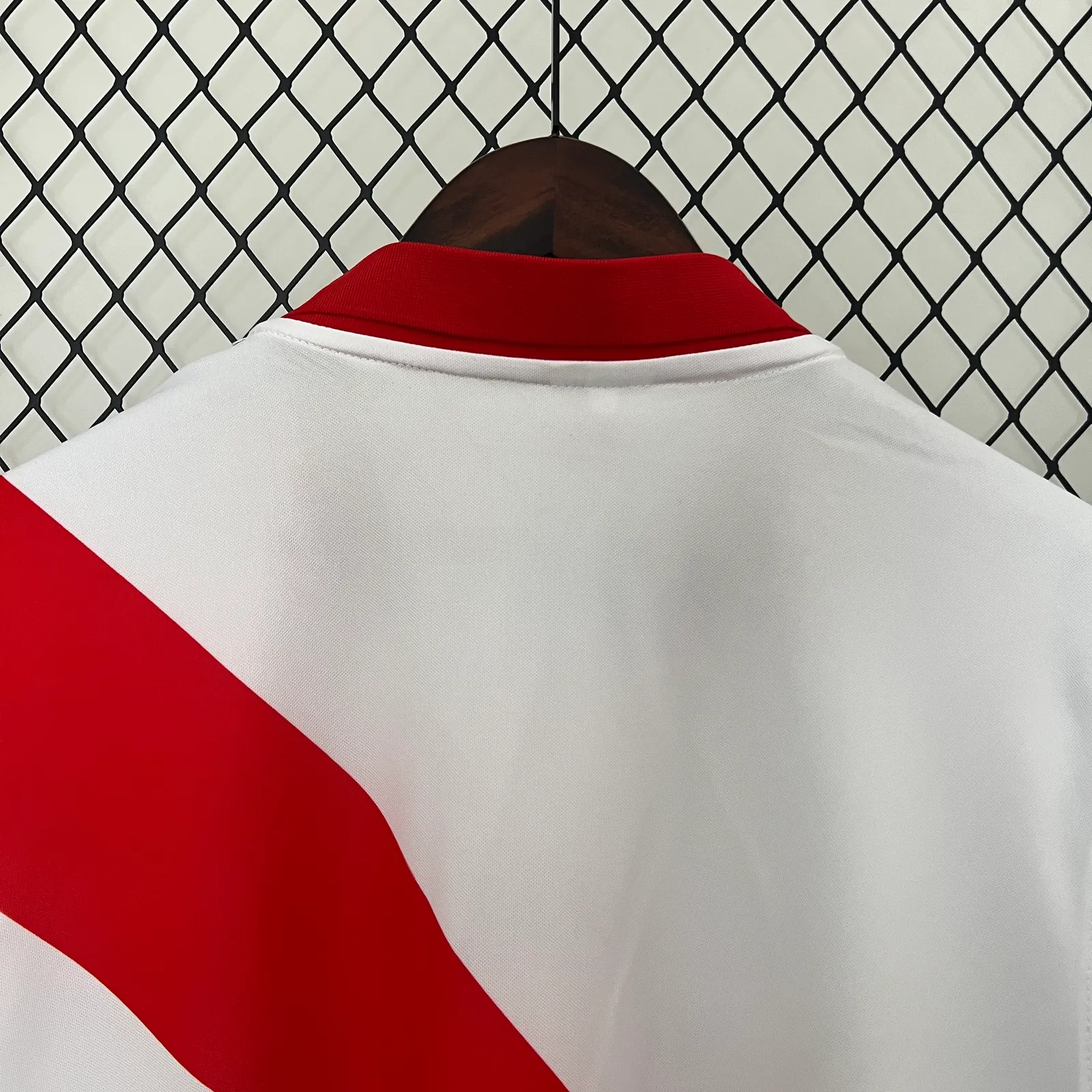 Retro River Plate 98/99 Home — 1/2
