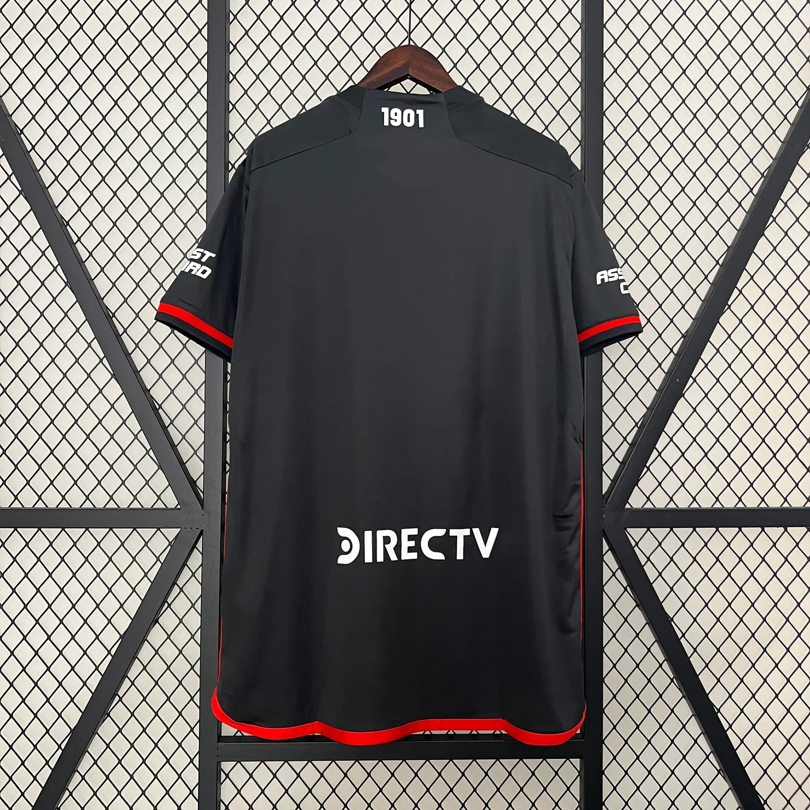 24/25 River Plate third away — 2/2