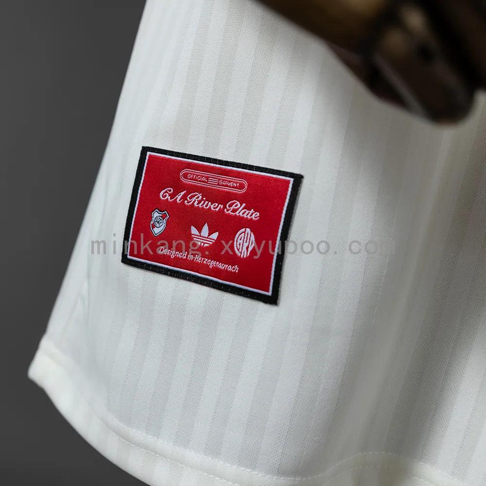 River Plate 25/26 Retro Special Edition