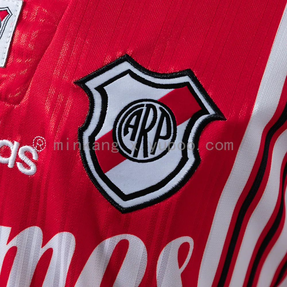 Retro River Plate 95/96 away — 2/2