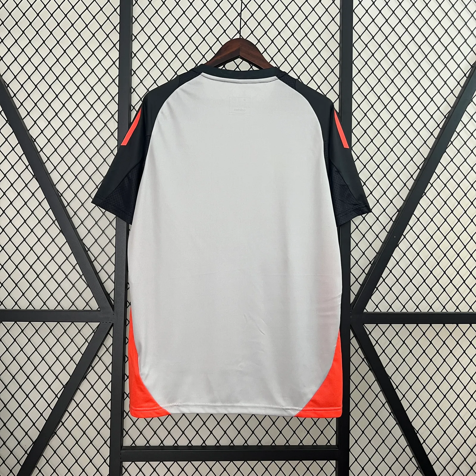 24/25 Benfica Training Jersey