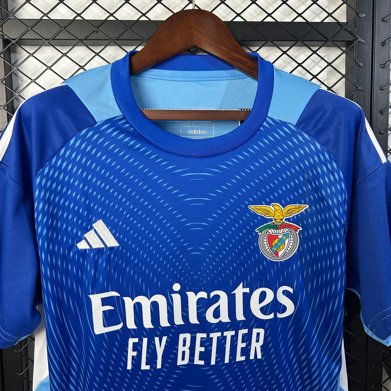 25/26 Benfica training goalkeeper