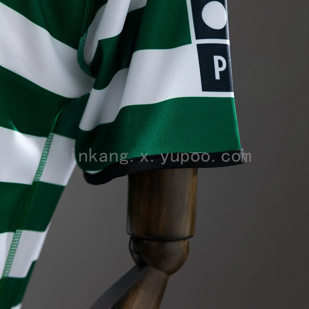 Sporting Lisbon 03/04 Home Retro Jersey