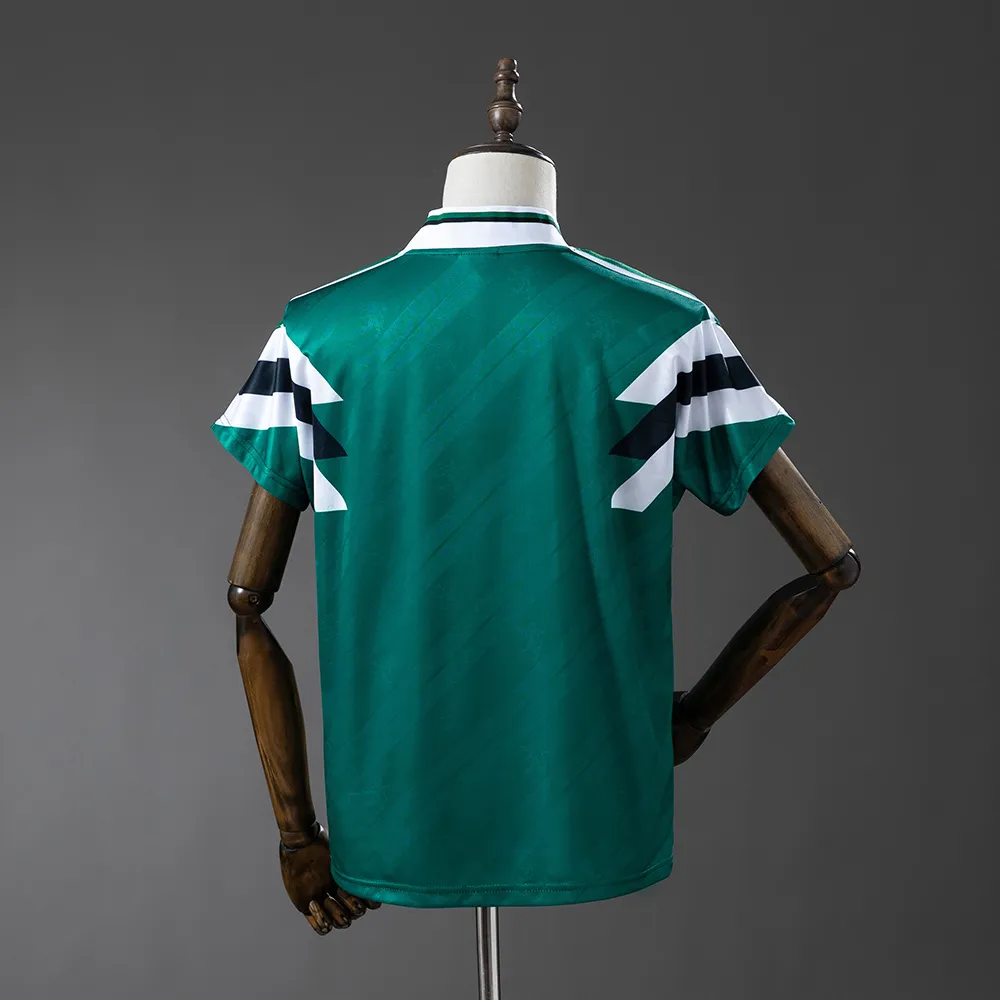 Sporting Lisbon Retro-Green Jersey — 1/2
