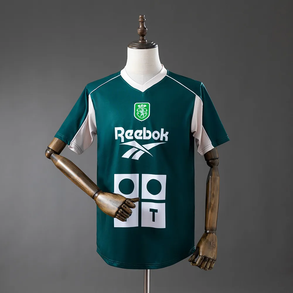 Sporting CP 00/01 Training Retro Jersey — 1/2