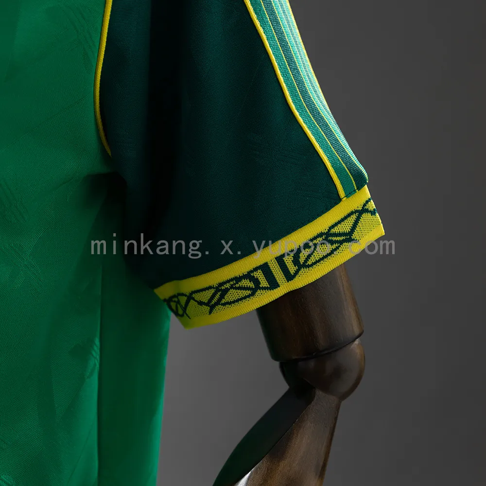 Celtic 138th Anniversary Retro Home