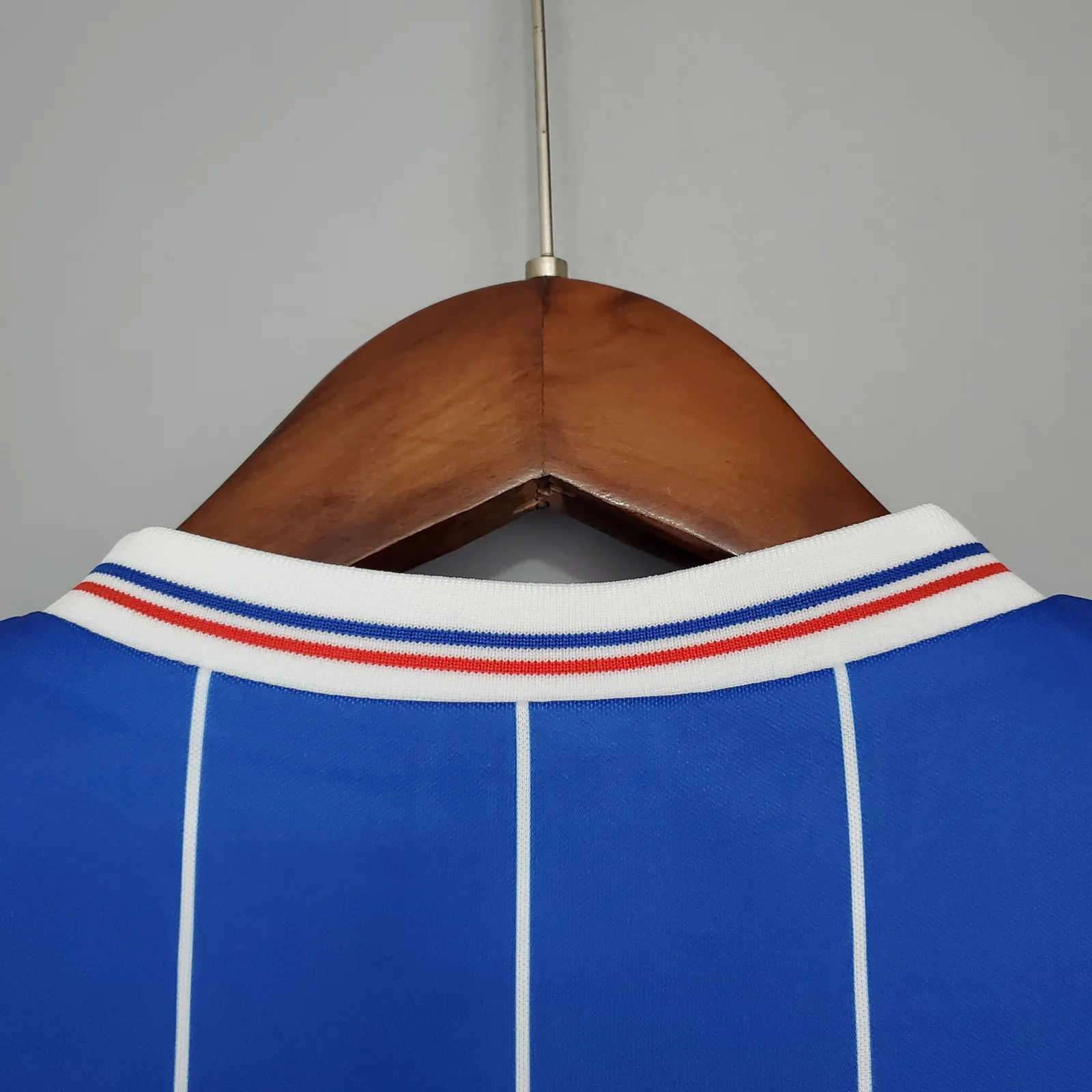 Retro Rangers 82/83 home — 2/2