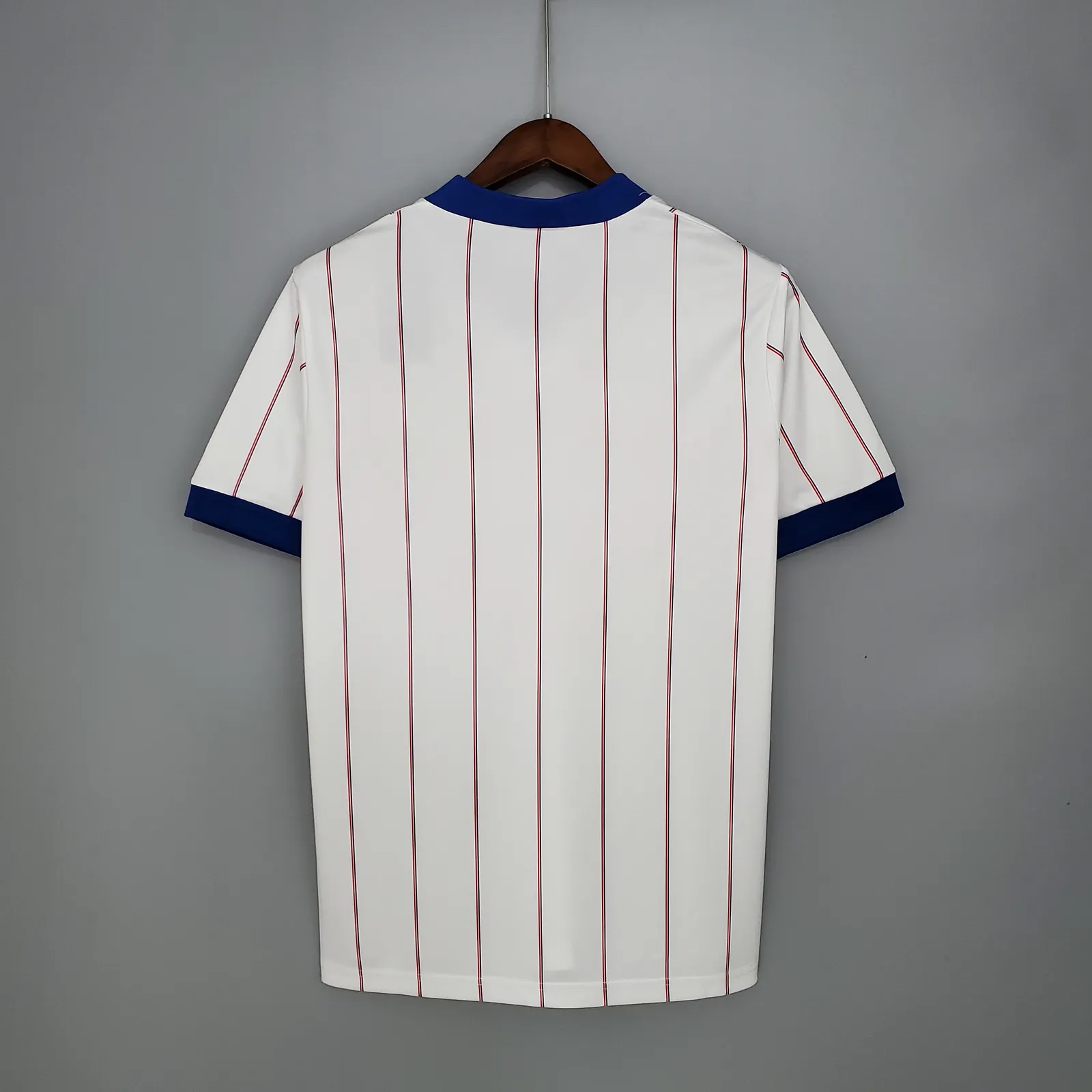Retro Rangers 82/83 away — 1/2
