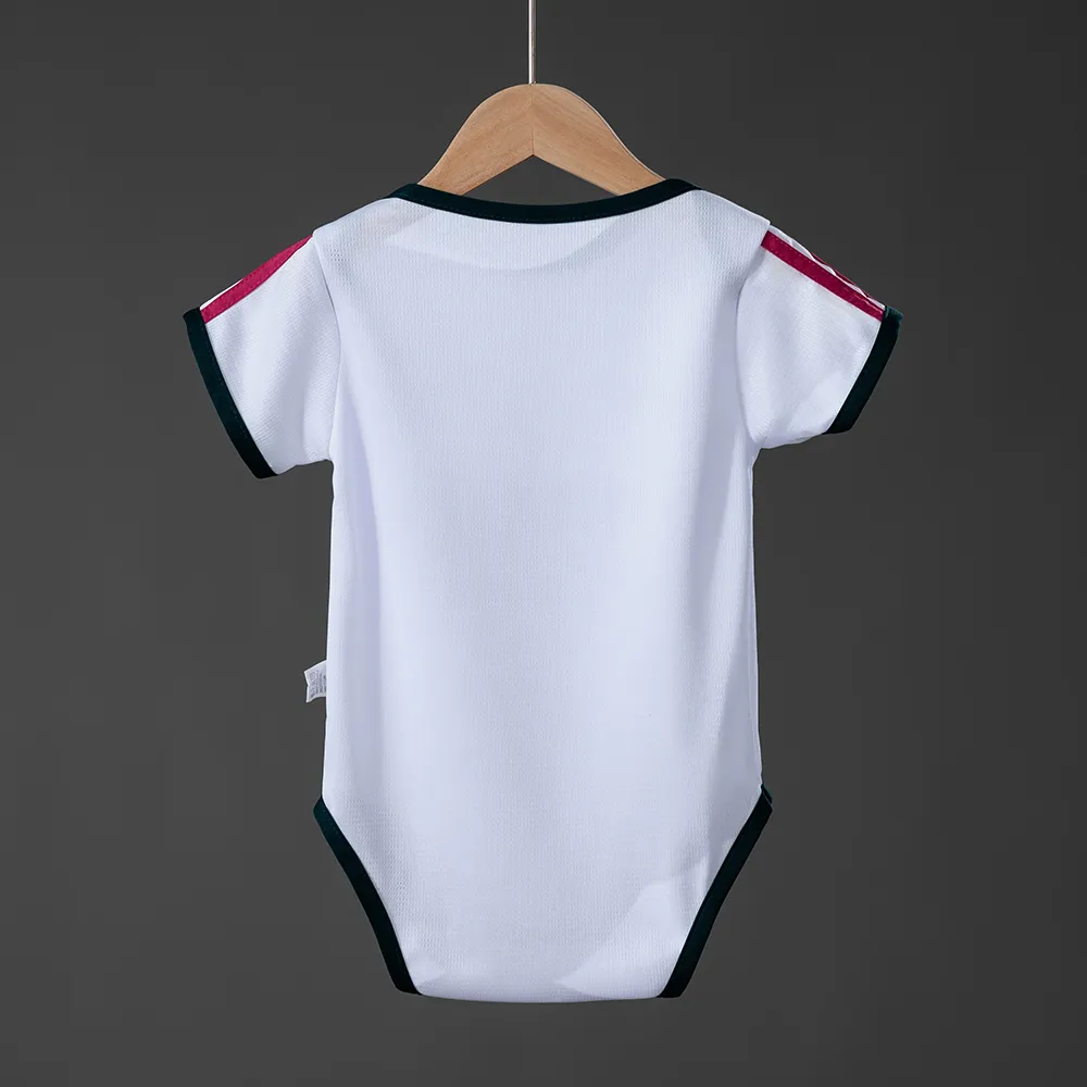 Real Madrid 26/27 Home Baby Jersey SIZE 9/12 — 1/2