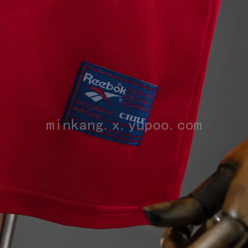 Retro 1998 Chile home — 1/2