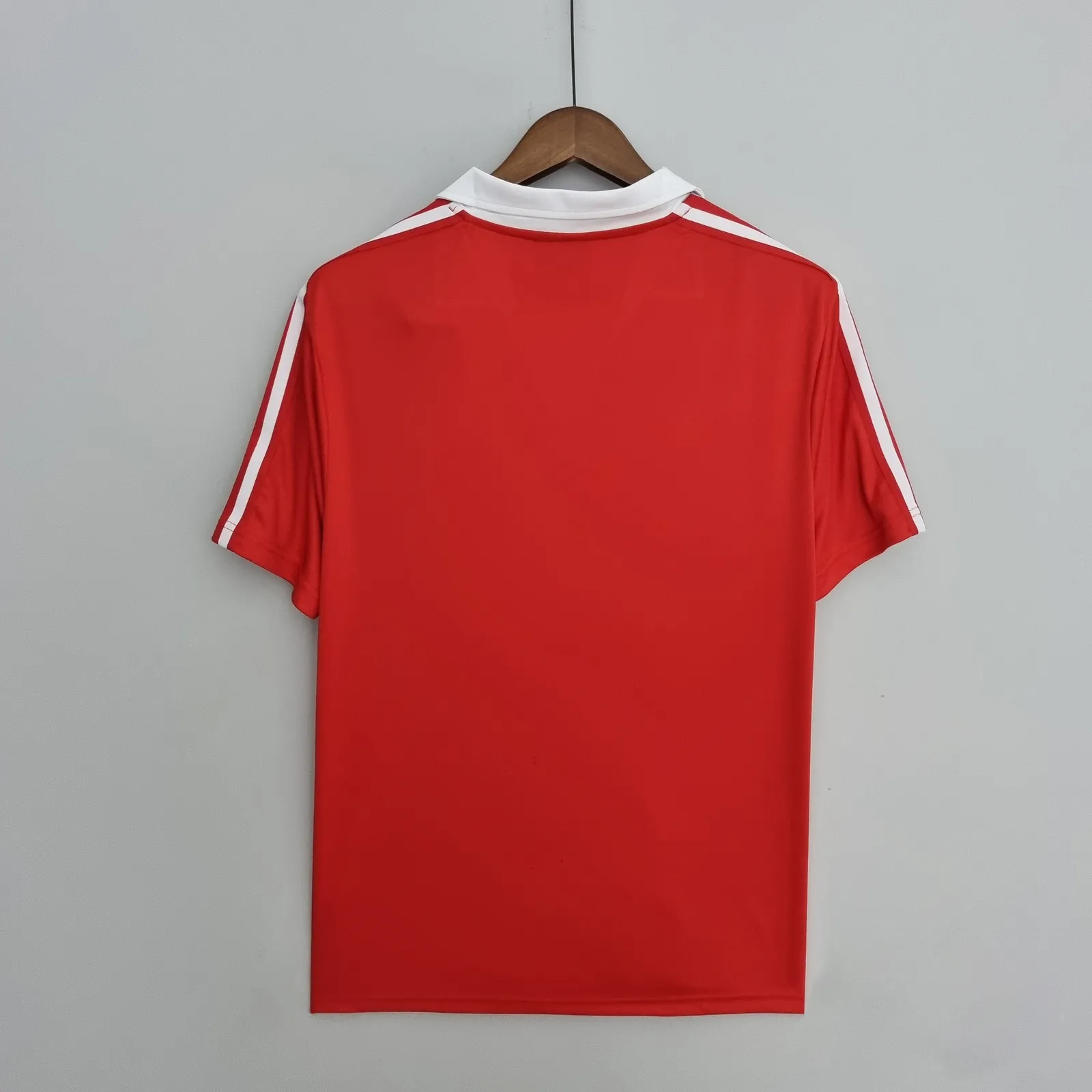 Retro chile 1982 home — 1/2