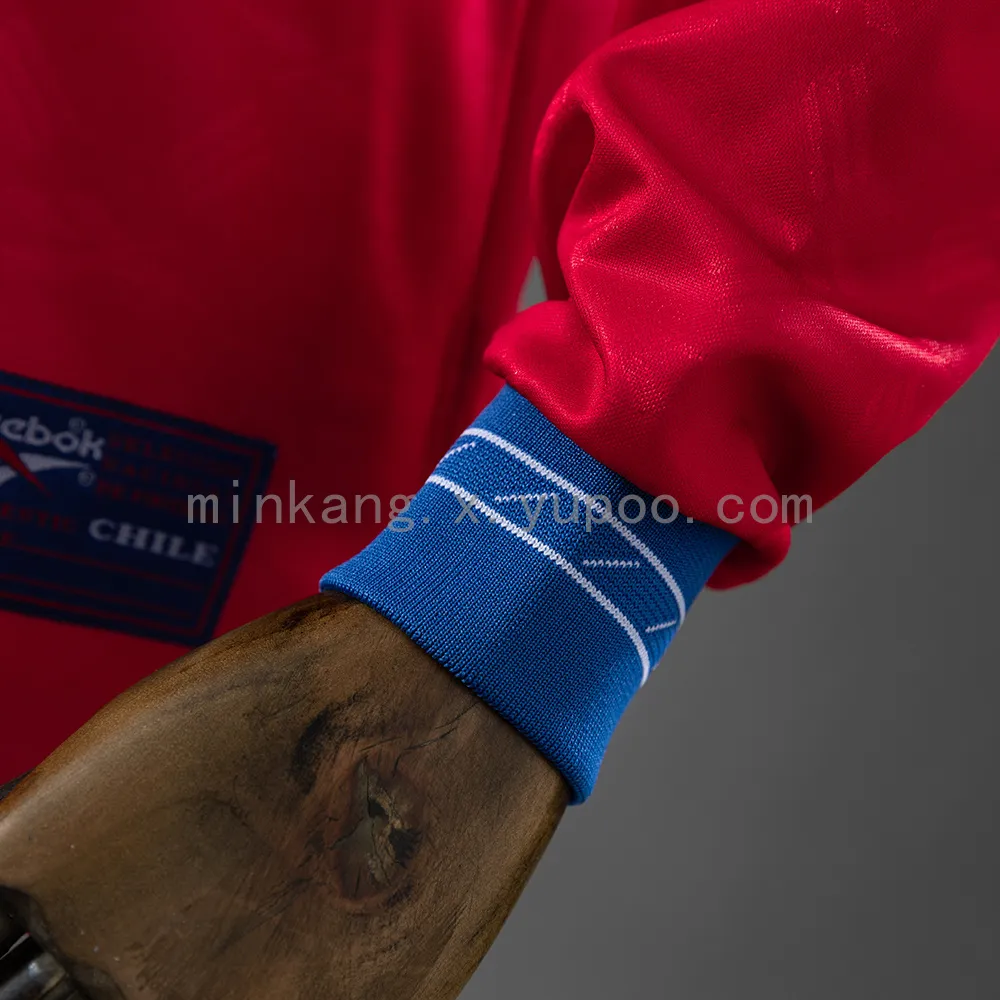 Retro Long Sleeve 1998 Chile home — 2/2