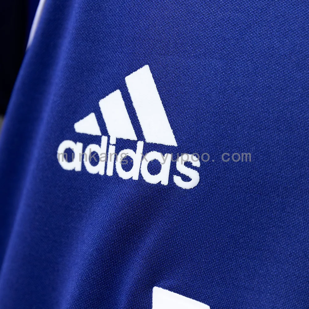 Retro 1998 University of Chile home — 2/2