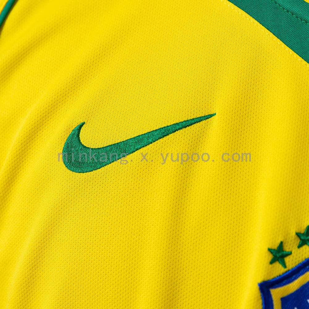 Retro 2004/06 Brazil homeS-XXL — 2/2