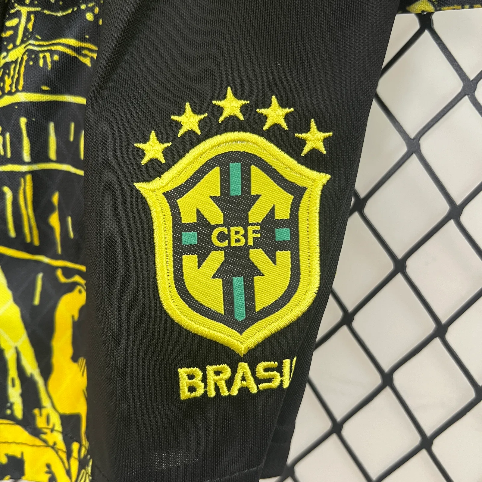 2024 Kids Brazil Special Edition Size: 16-28 — 2/2