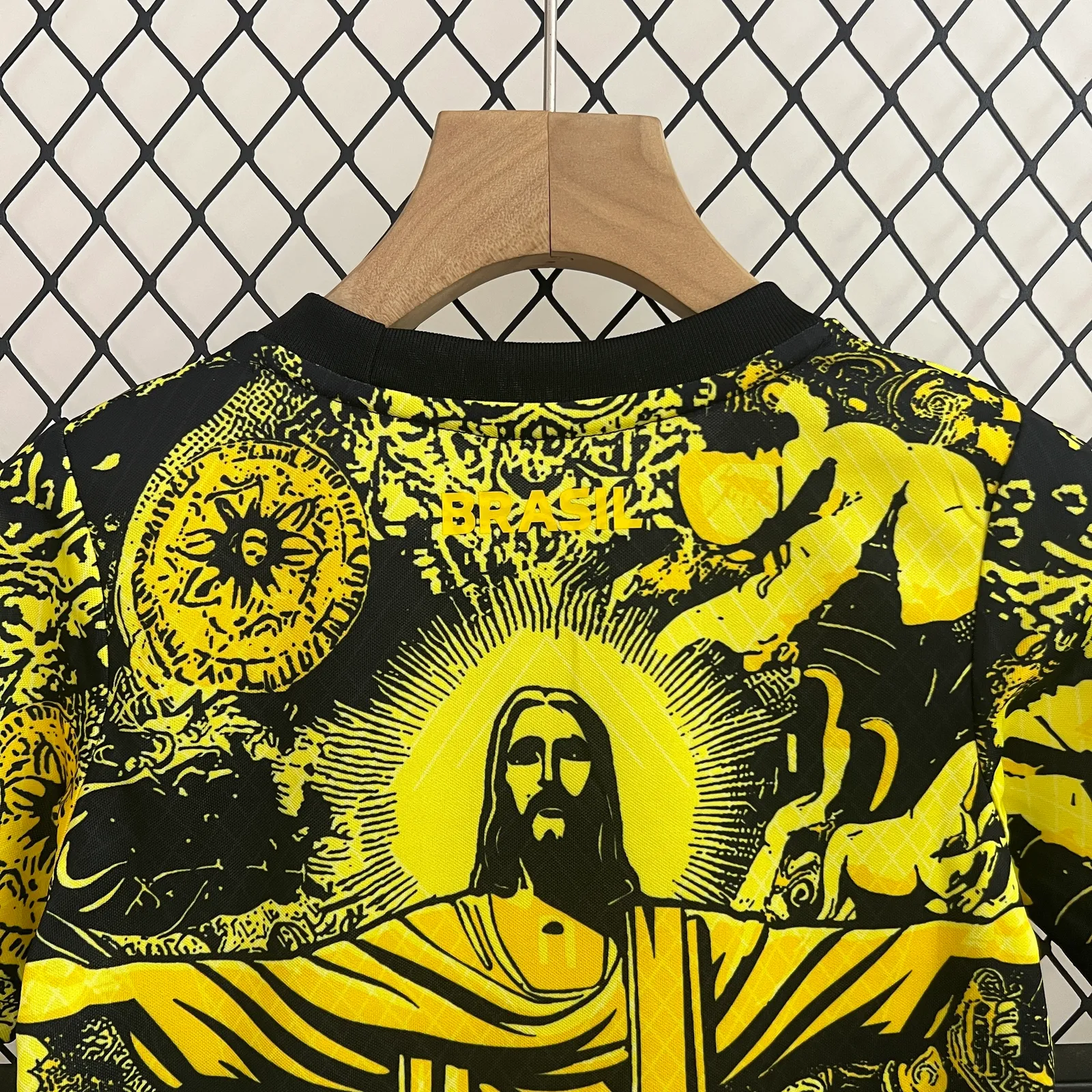 2024 Kids Brazil Special Edition Size: 16-28 — 1/2