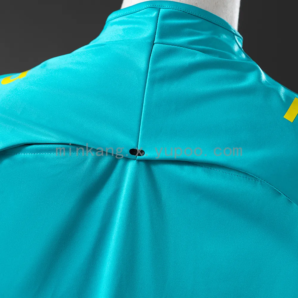 Brazil 22/23 Lake Blue-Training Sweatshirt — 1/2