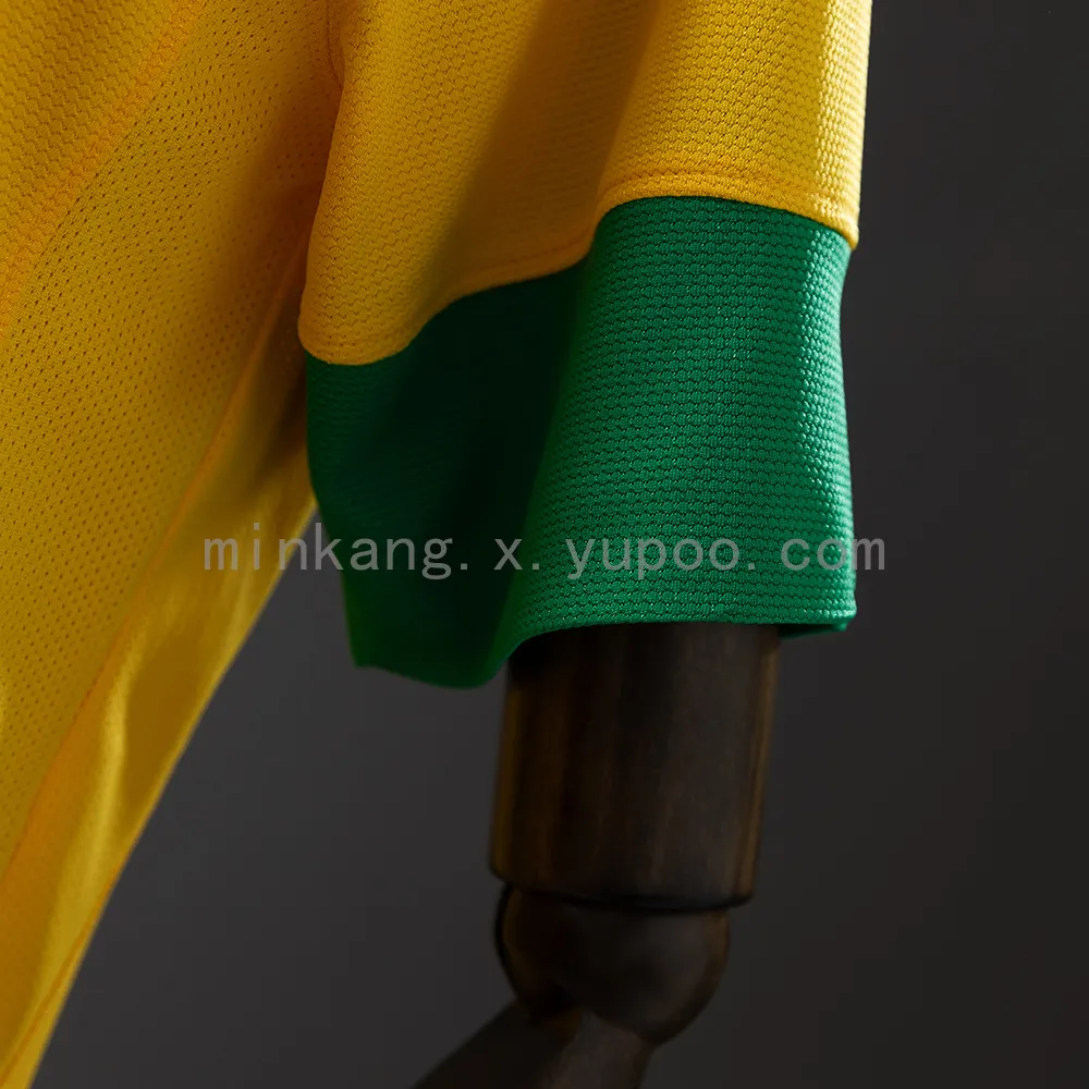 Brazil 12/13 Home Retro Jersey — 2/2