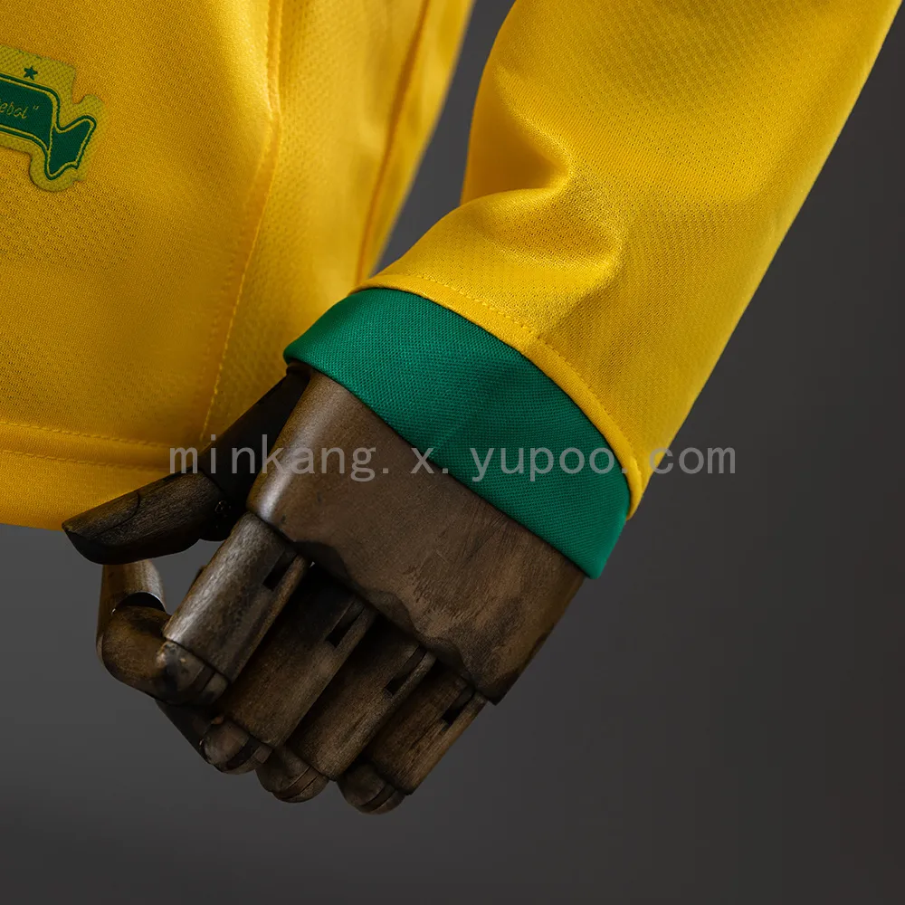 Brazil 2006 Home Long Sleeve Retro Jersey — 2/2