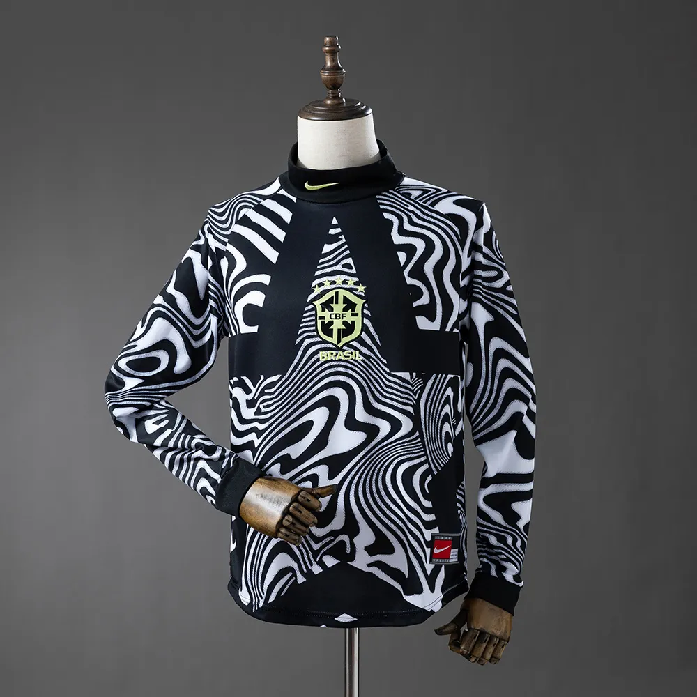 Brazil 2026 Goalkeeper Long-Sleeved Jersey — 1/2