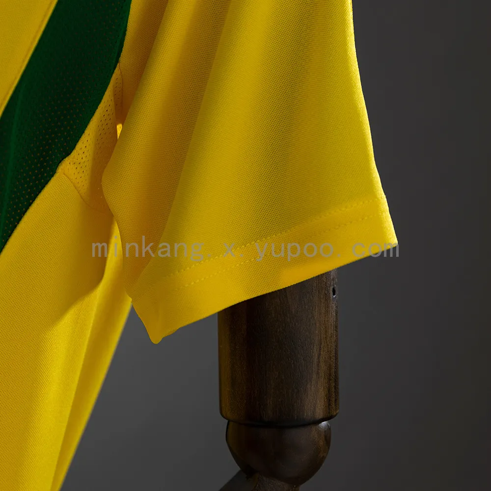 Retro 2002 Brazil home — 1/2