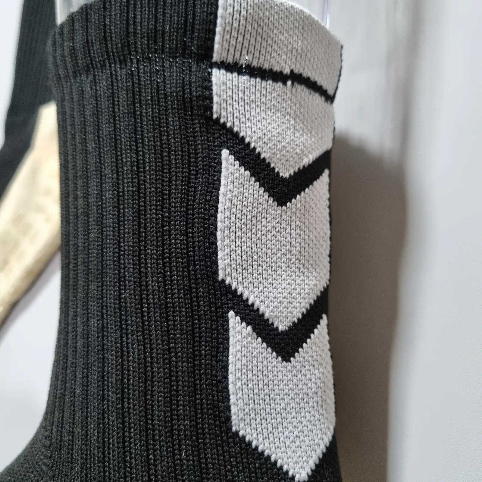 K/SOCKS#0001 — 1/2