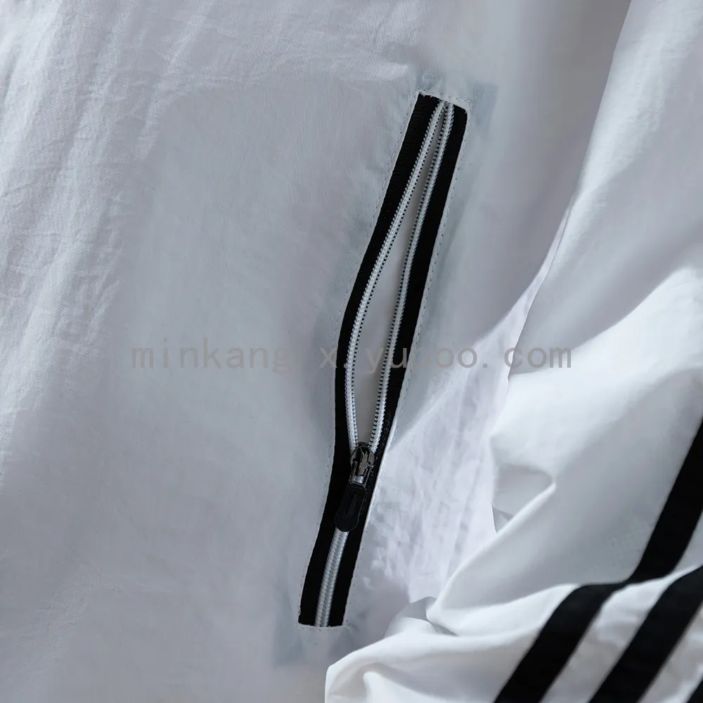 25/26 Real Madrid Windbreaker — 1/2