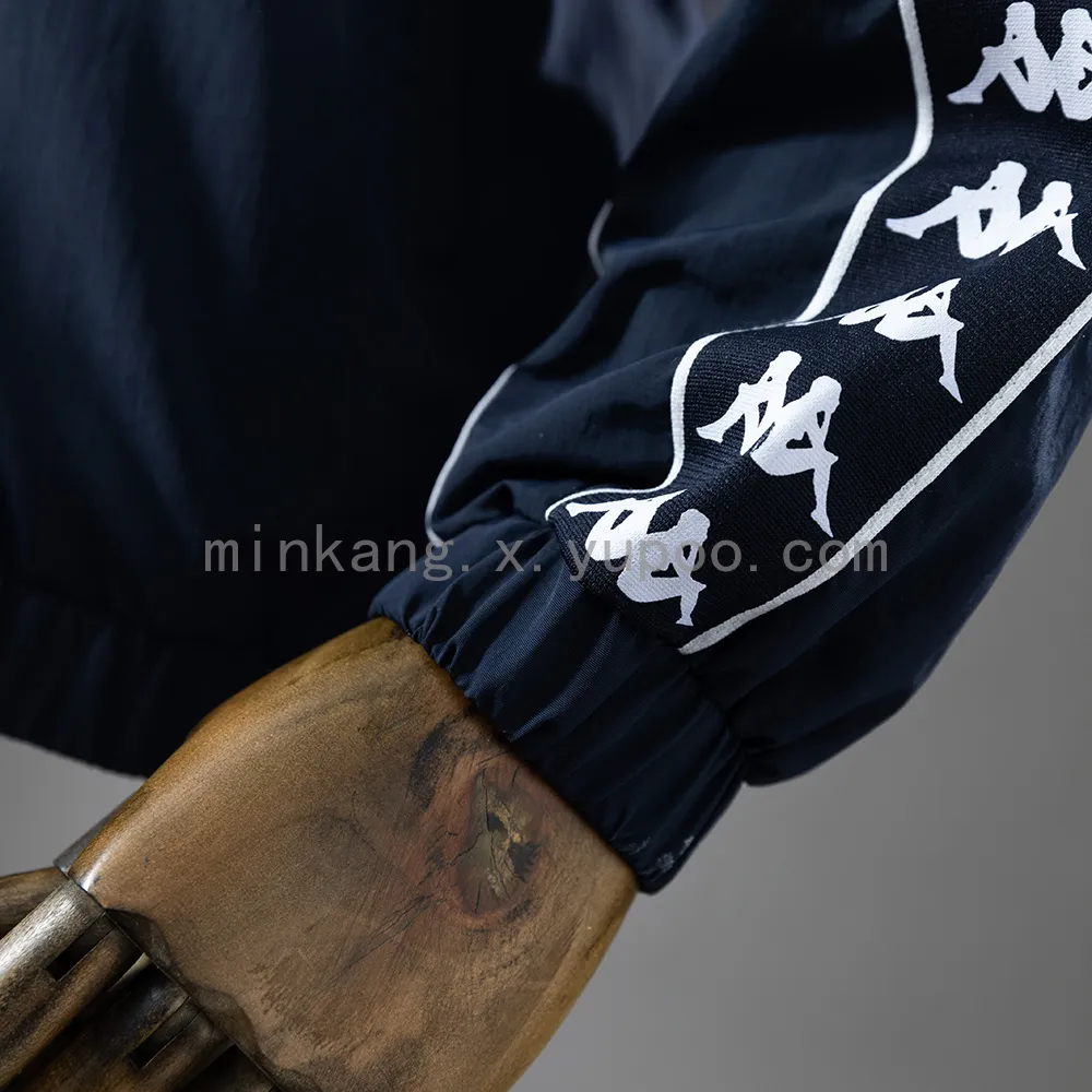 25/26 Arsenal Windbreaker — 2/2