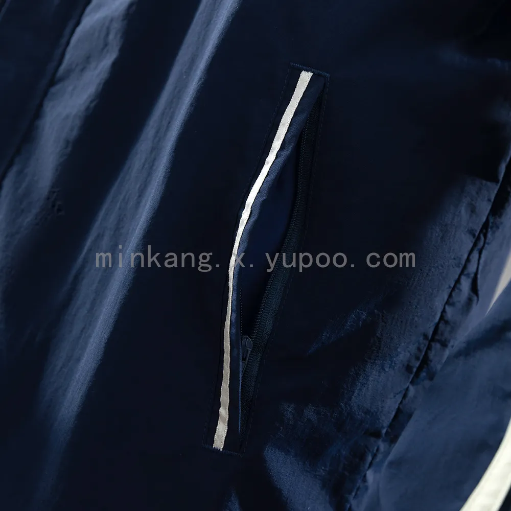 25/26 Chelsea Windbreaker — 1/2