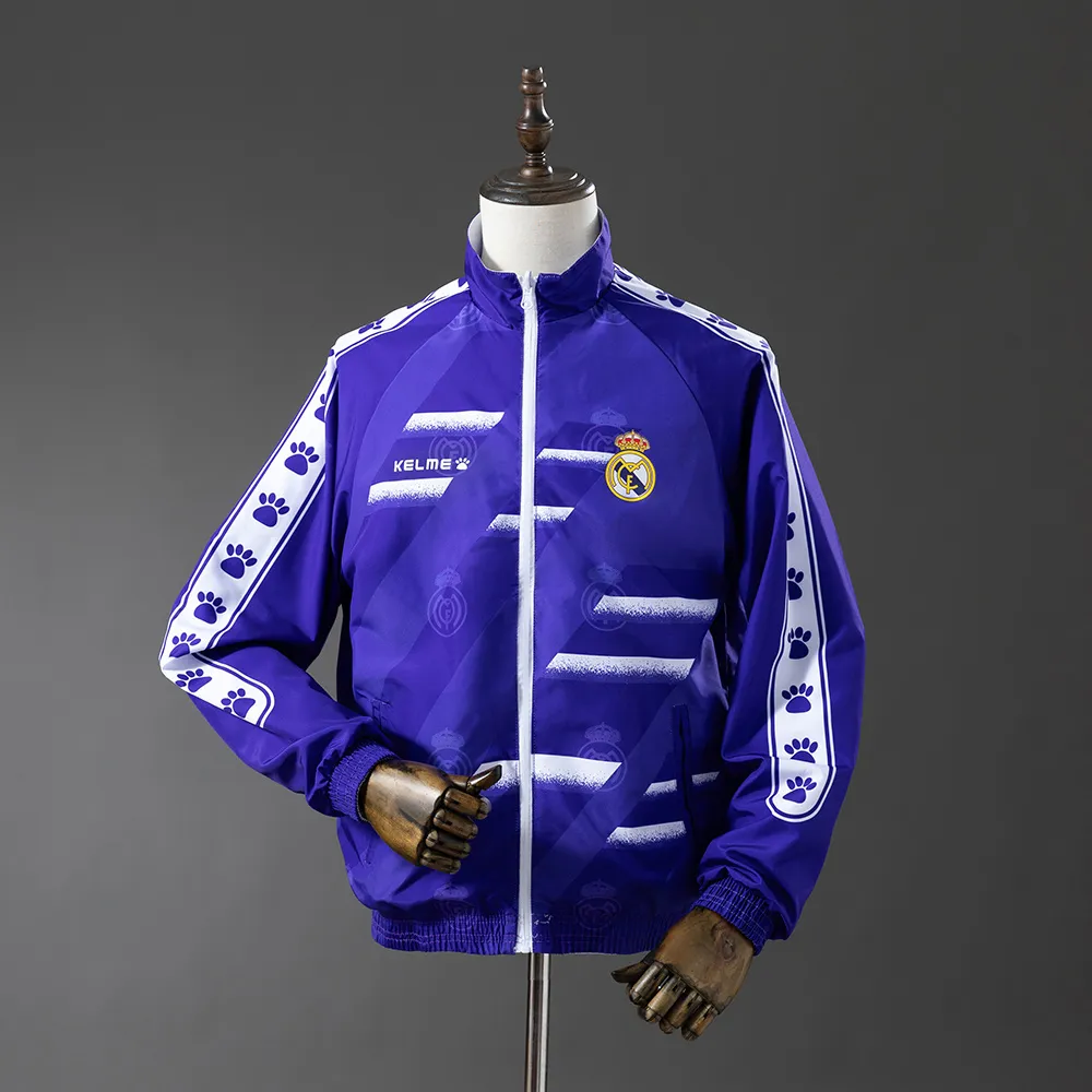 25/26 Real Madrid Trench Coat Reversible — 2/2