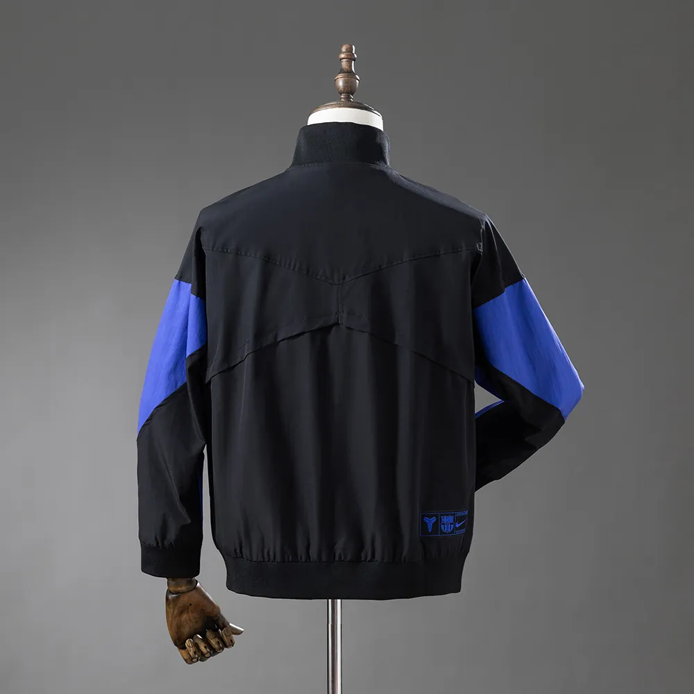 Barcelona x Kobe Windbreaker - Black