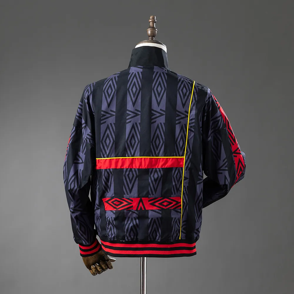 M-U 92/94 Retro Windbreaker - Black — 2/2