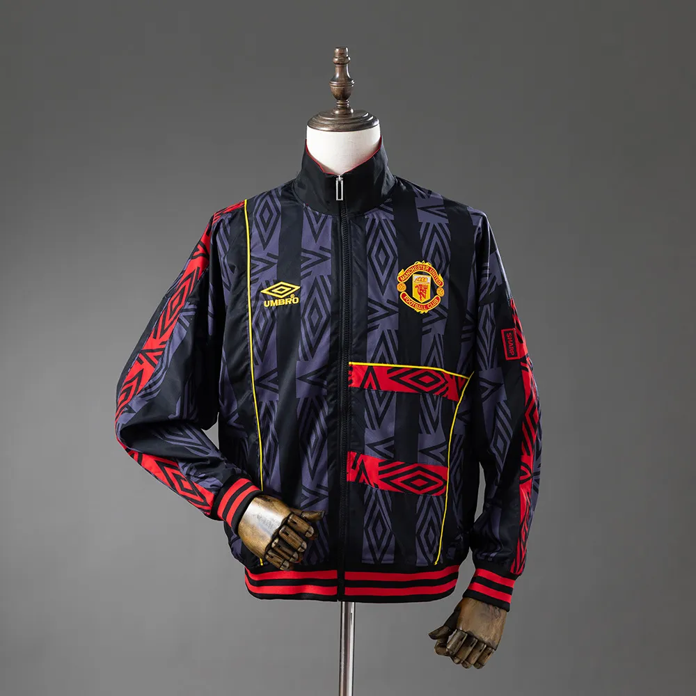 M-U 92/94 Retro Windbreaker - Black