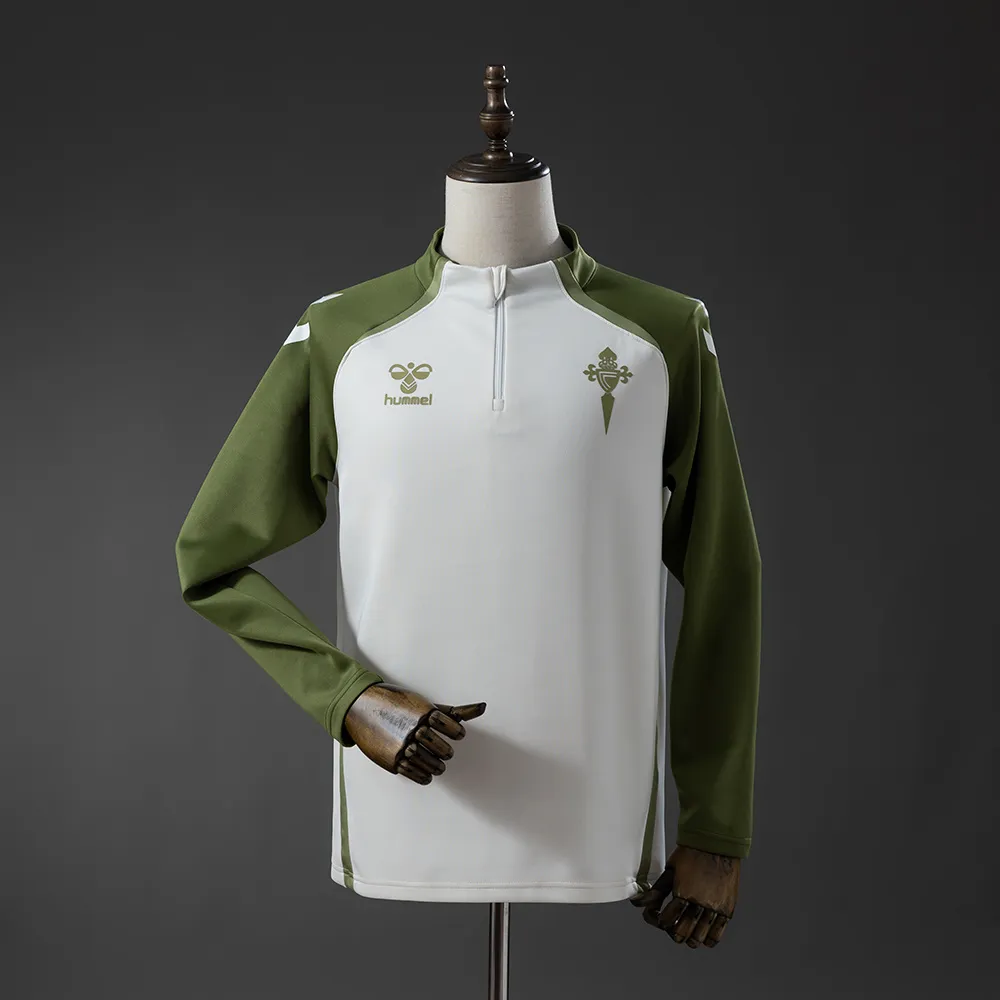 Celta de Vigo 25/26 Training Top Off-White — 1/2