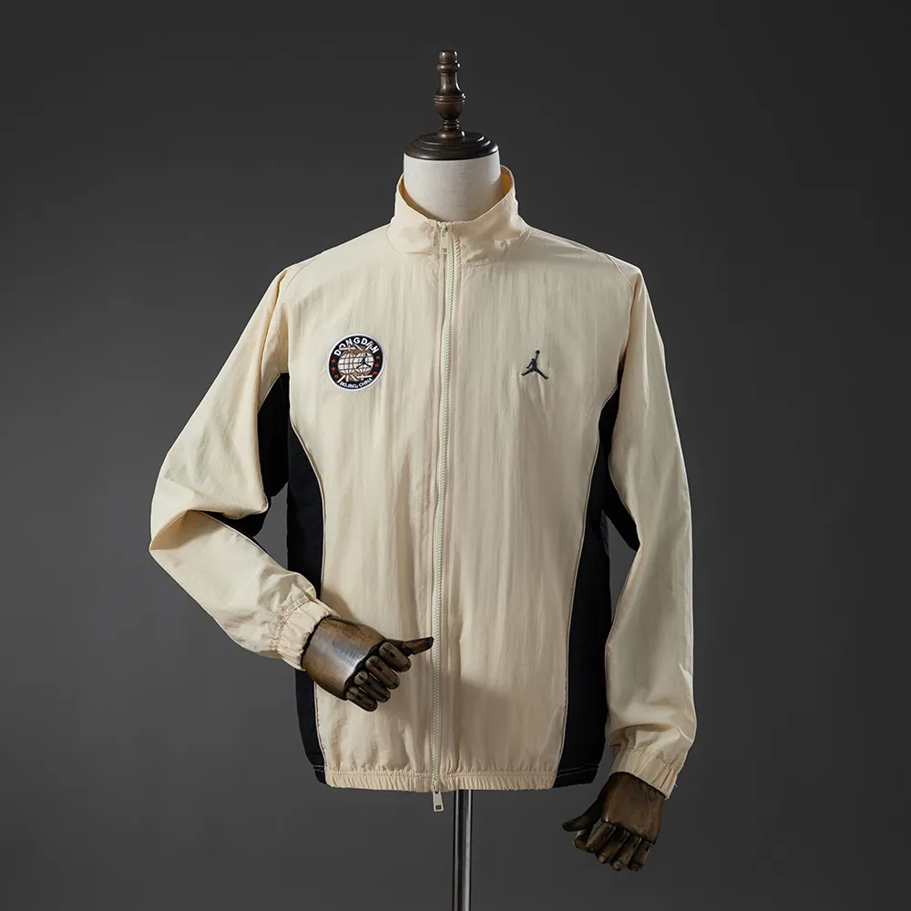 Jordan Windbreaker - Beige