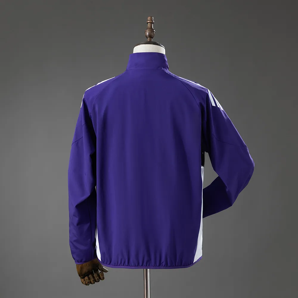 M-U 25/26 Training Windbreaker - Purple — 1/2