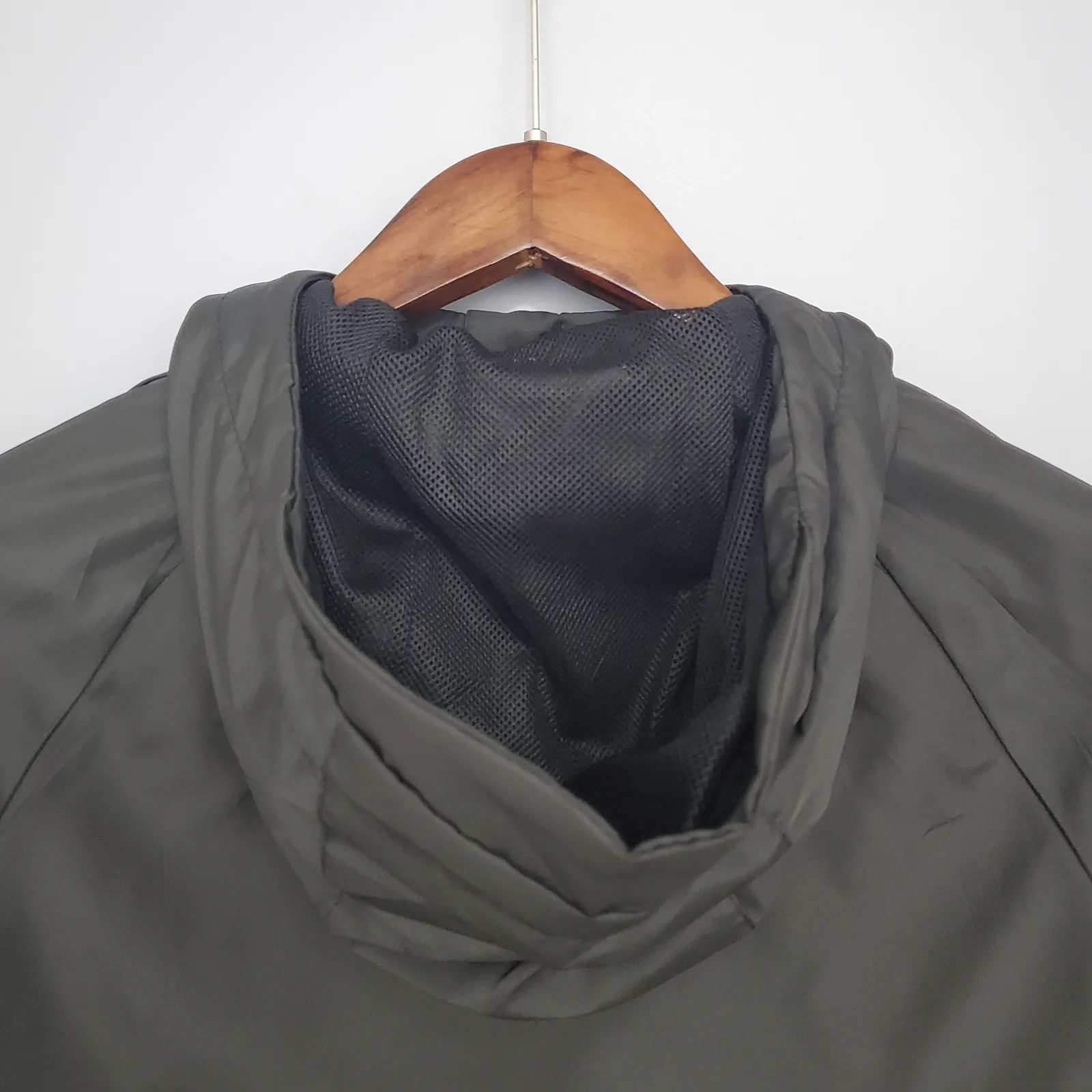 21/22 Windbreaker Corinthians Black — 2/2