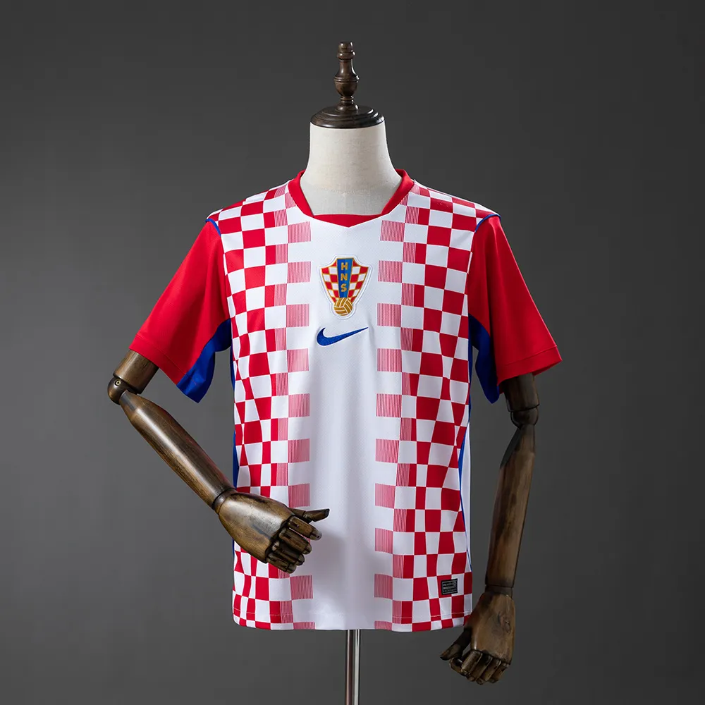 Croatia 2026 Home Jerseys — 2/2