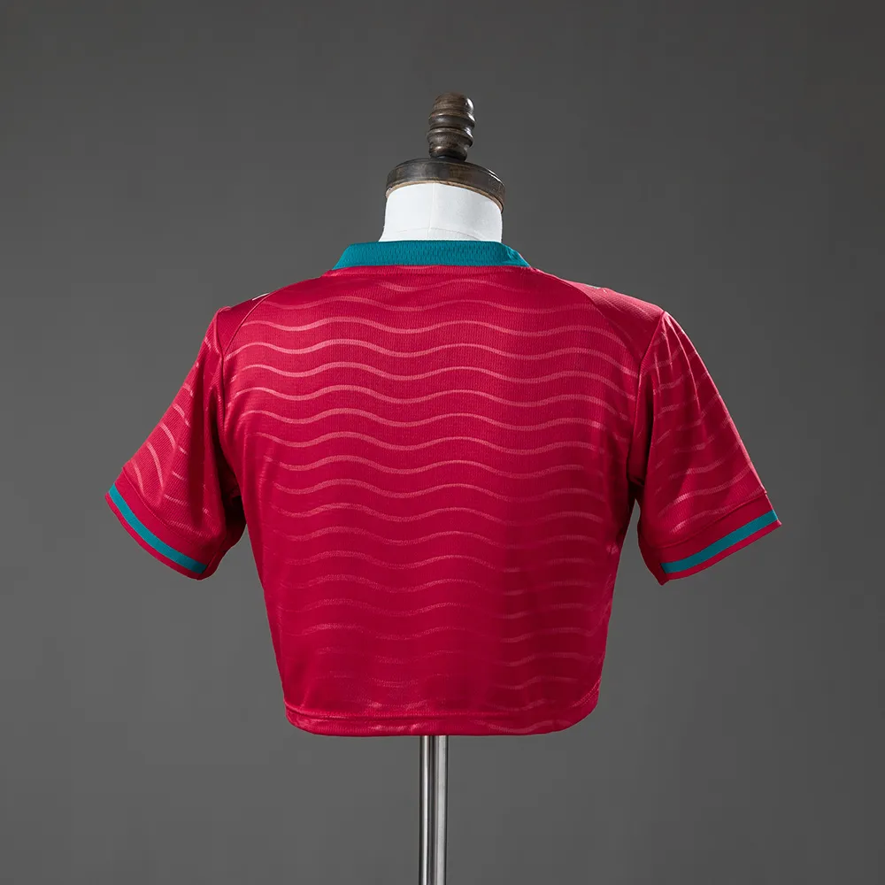 Portugal 2026 Home Women's Crop Top Style Jersey — 1/2