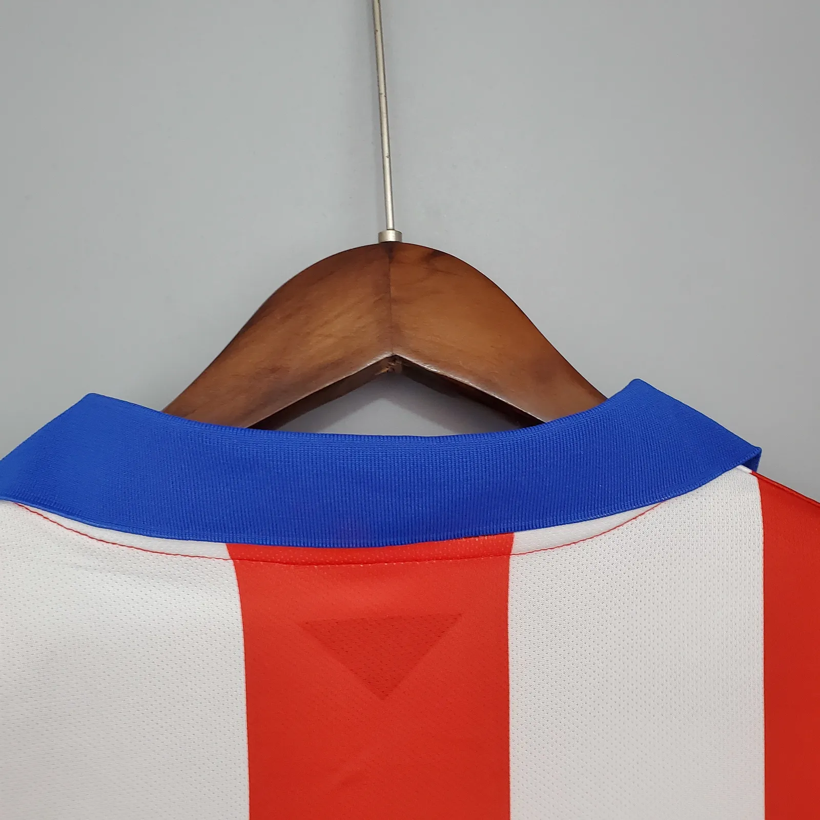Retro Atletico Madrid 14/15 home — 2/2