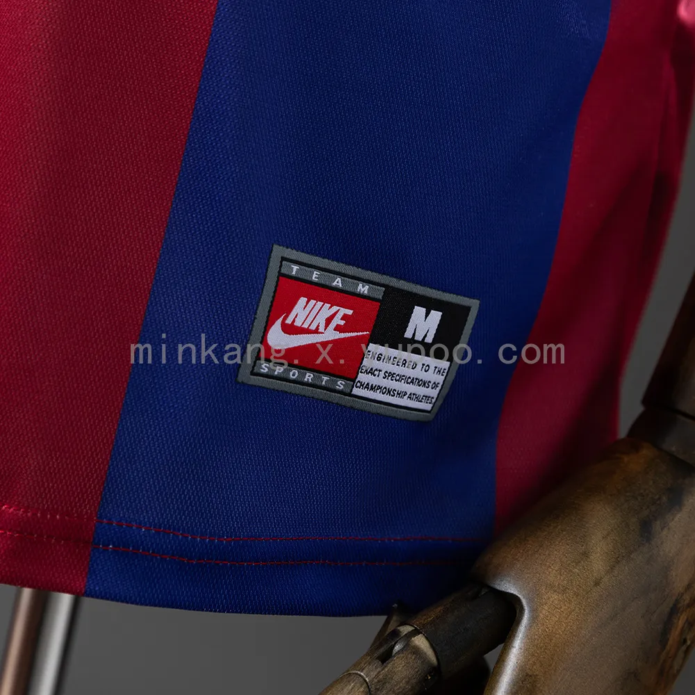 Retro 98/99 Barcelona home — 1/2