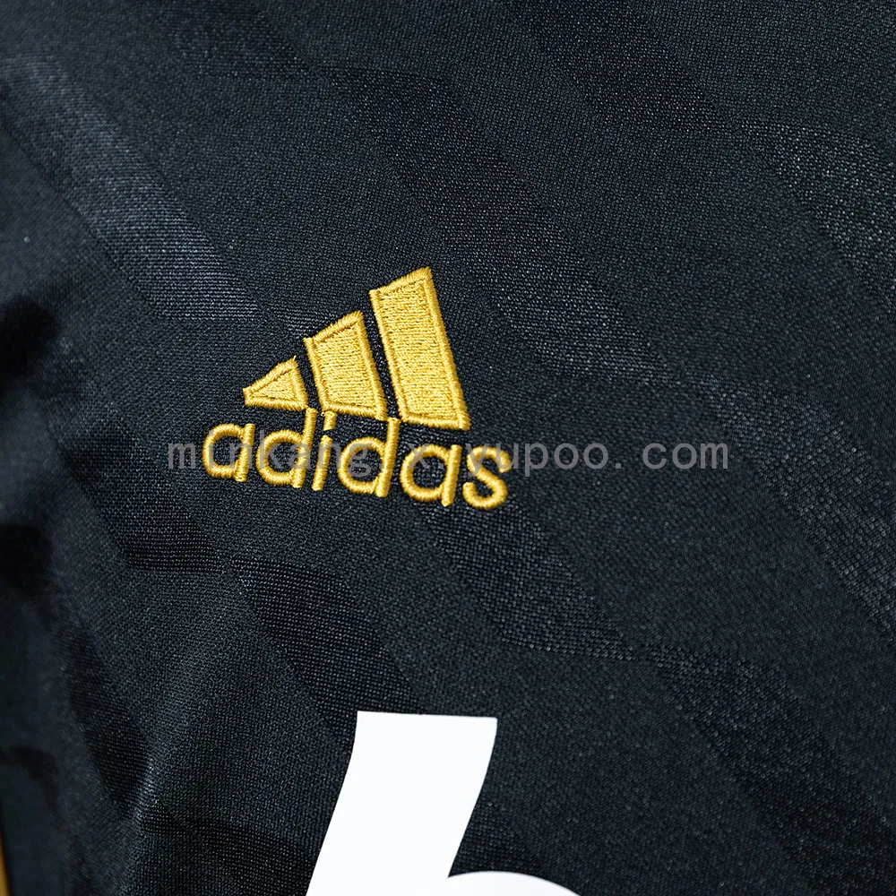 Retro Long Sleeve Real Madrid 11/12 Away — 2/2