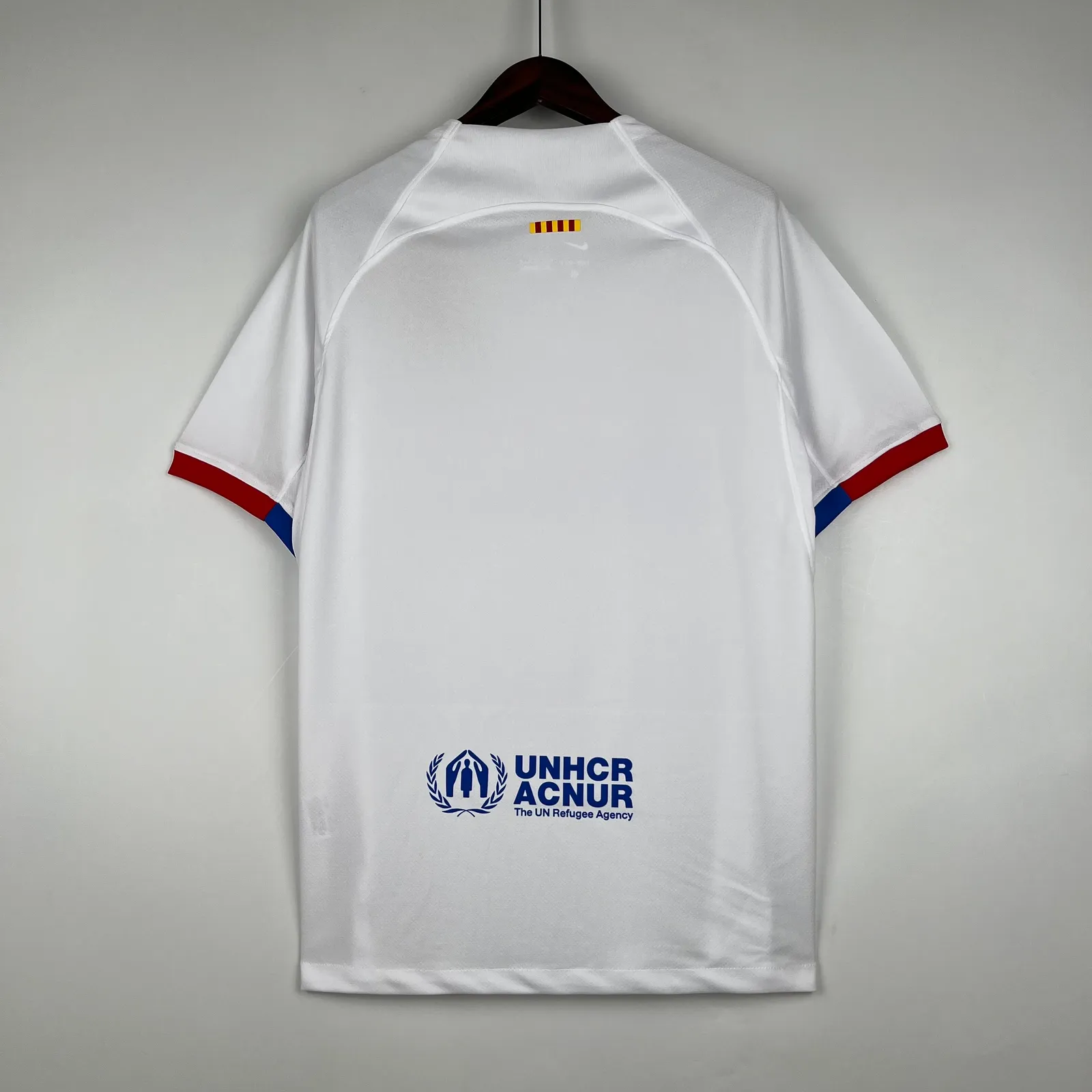 23/24 Barcelona Away — 2/2