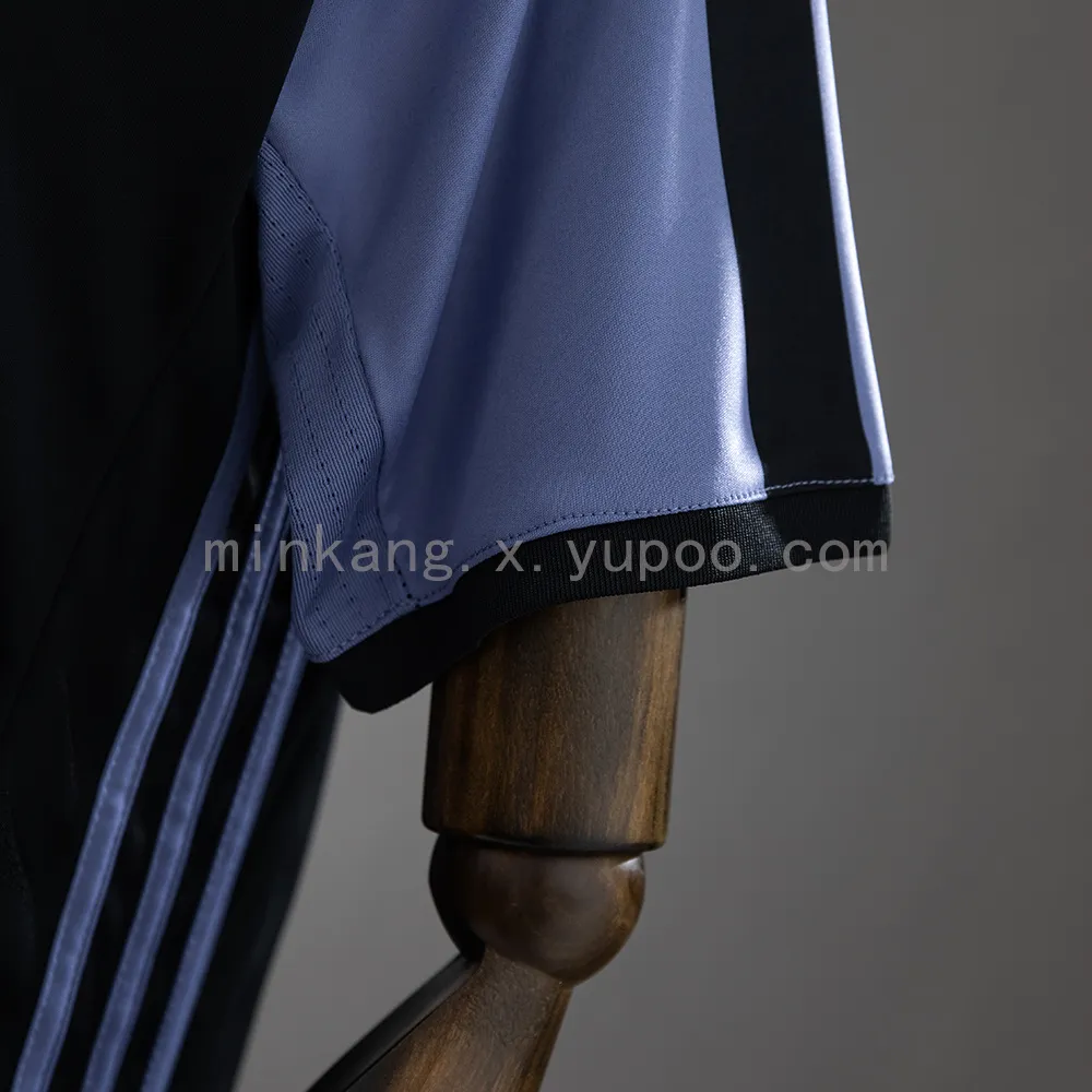 Retro Real Madrid 16/17 Third Away — 2/2