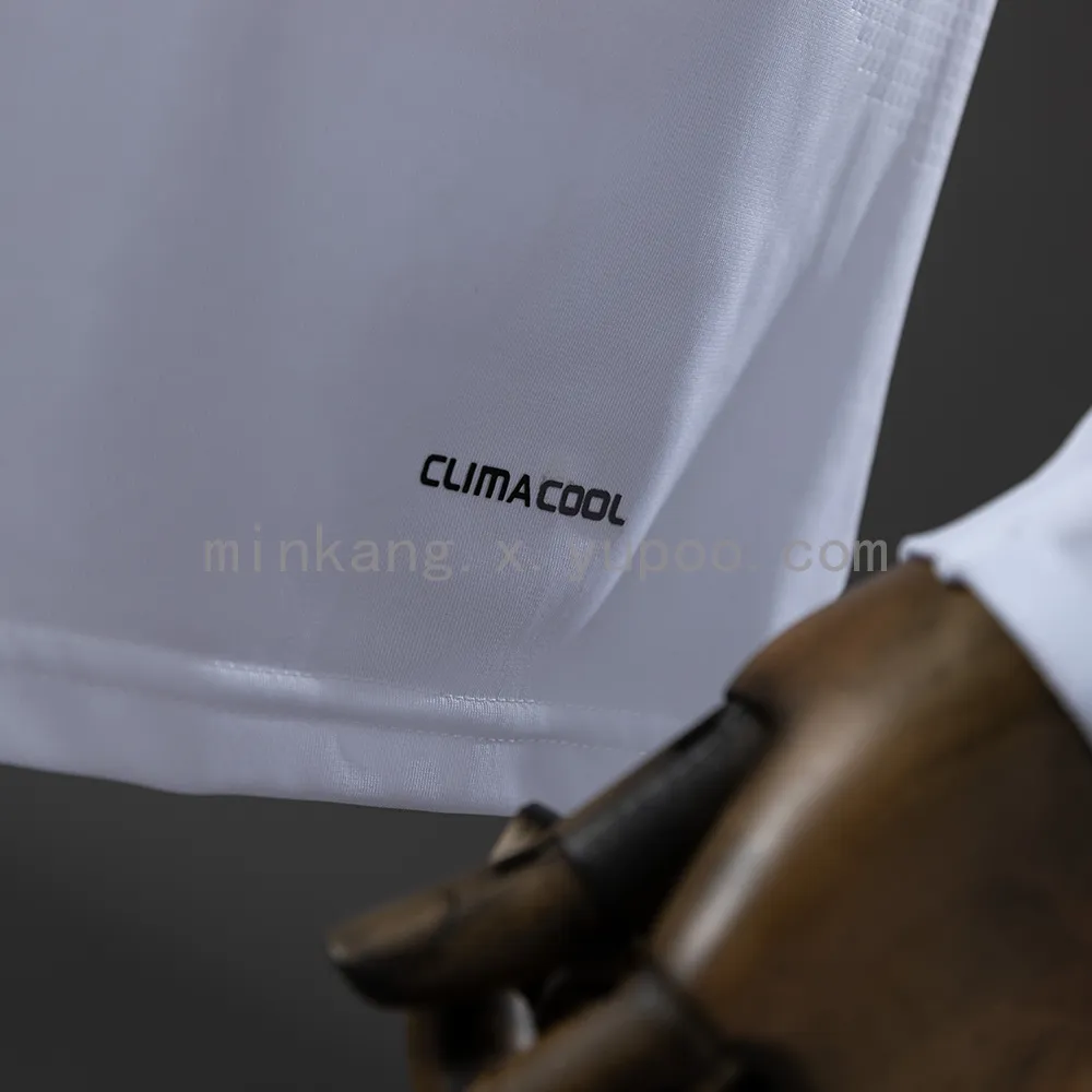Retro Real Madrid 09/10 Long Sleeve Home