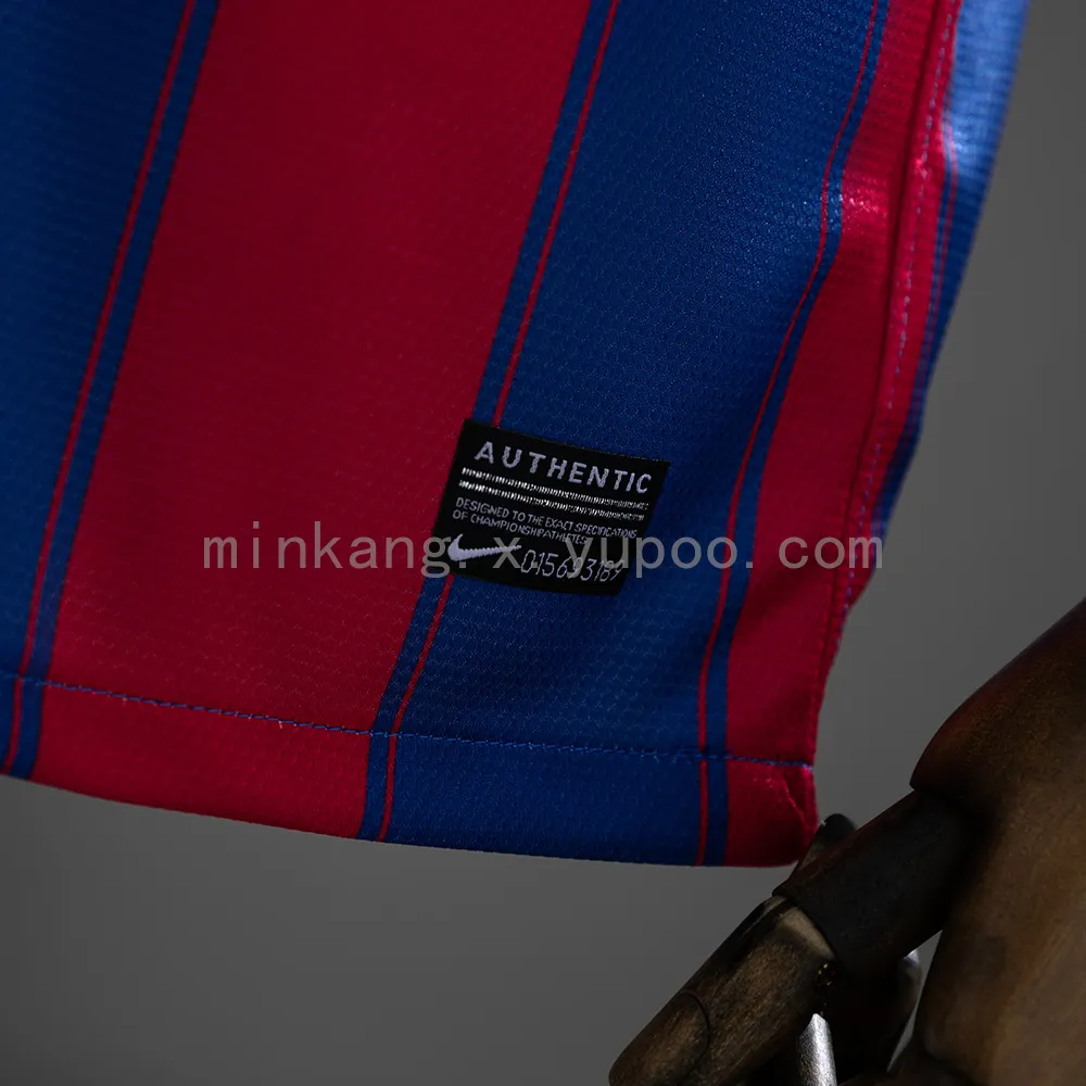 Retro Barcelona 09/10 Home