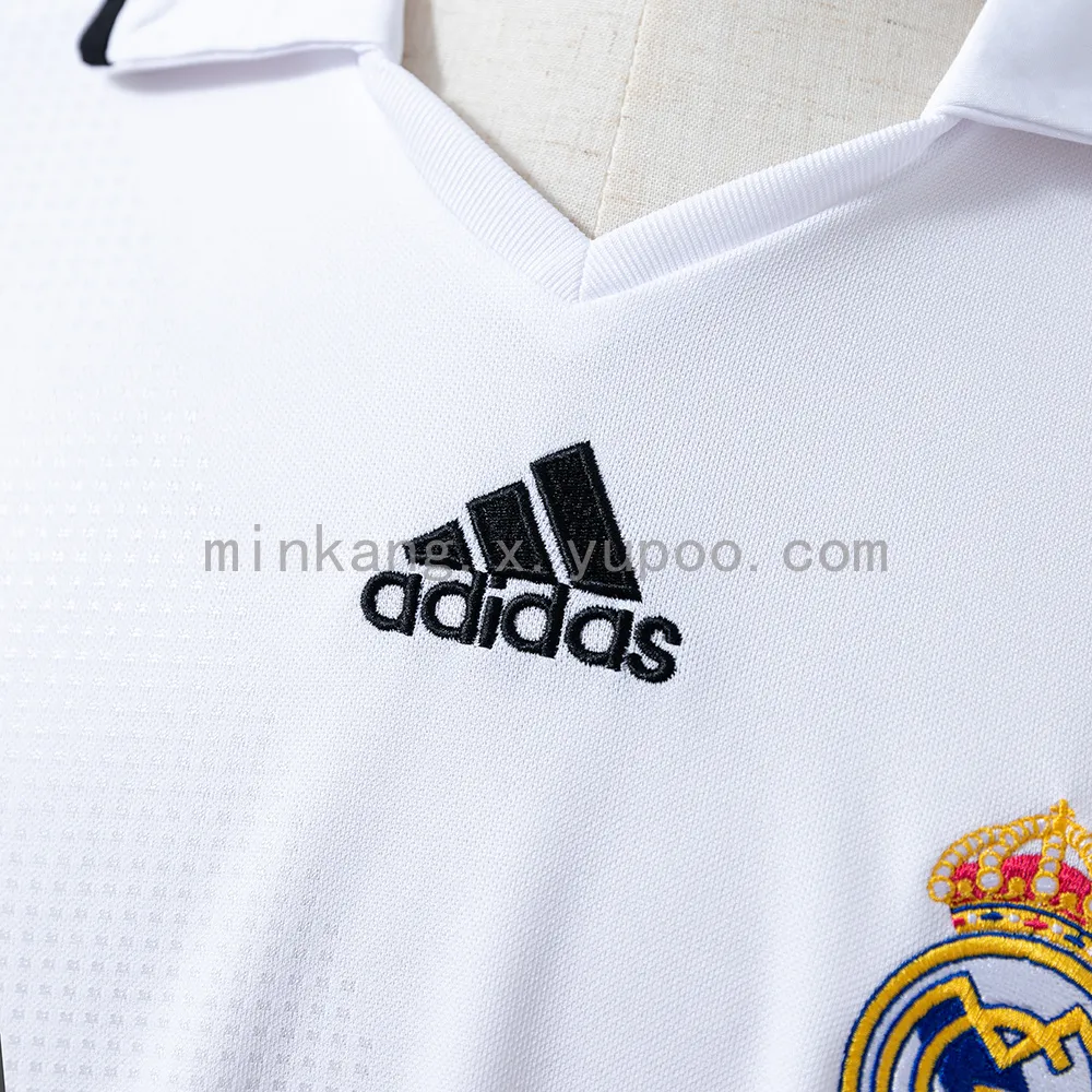 Retro Real Madrid 08/09 Home — 2/2