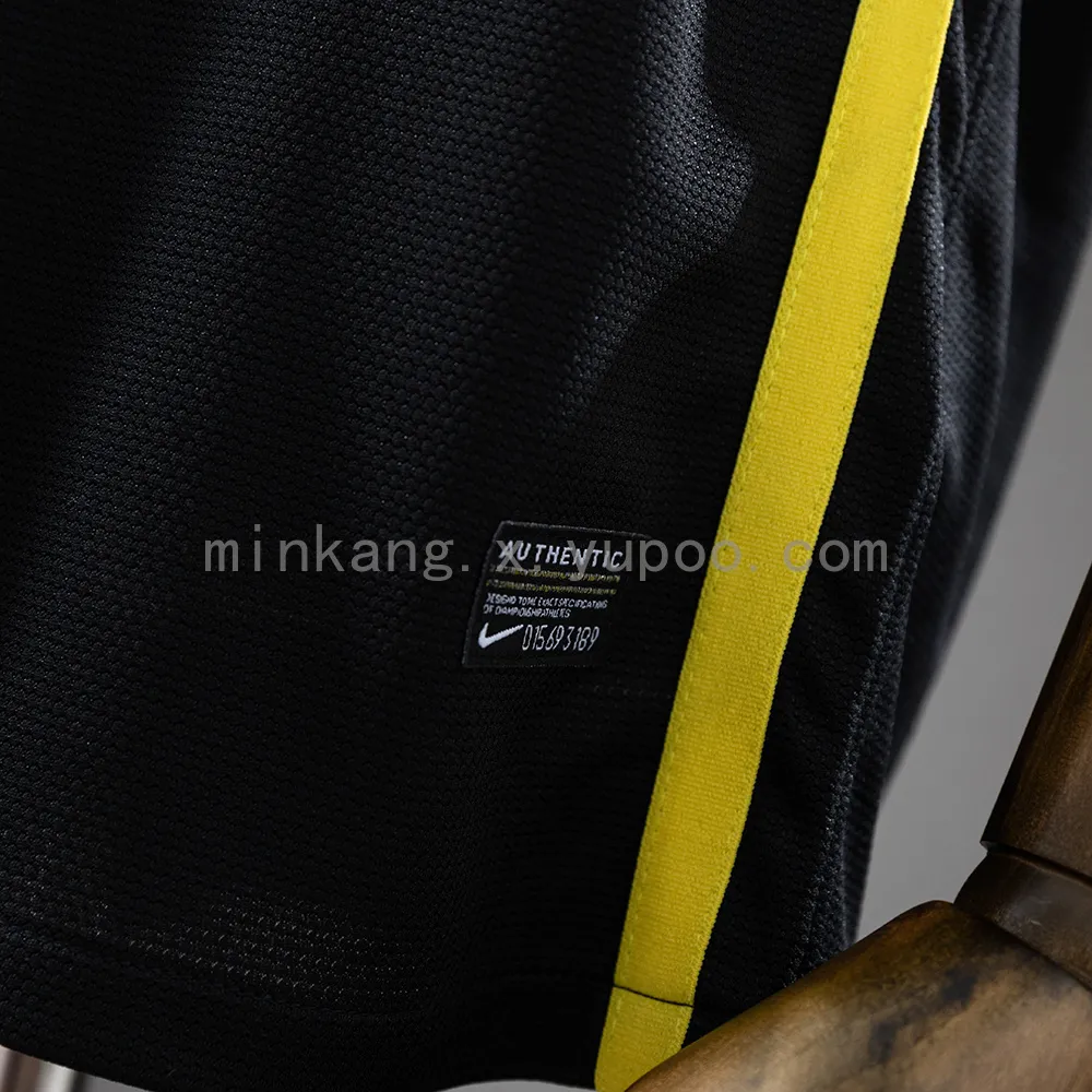Retro Barcelona 13/14 third away