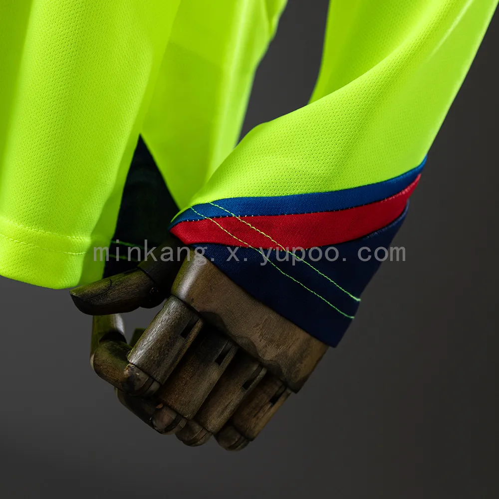 Retro long sleeve Barcelona 05/06 away